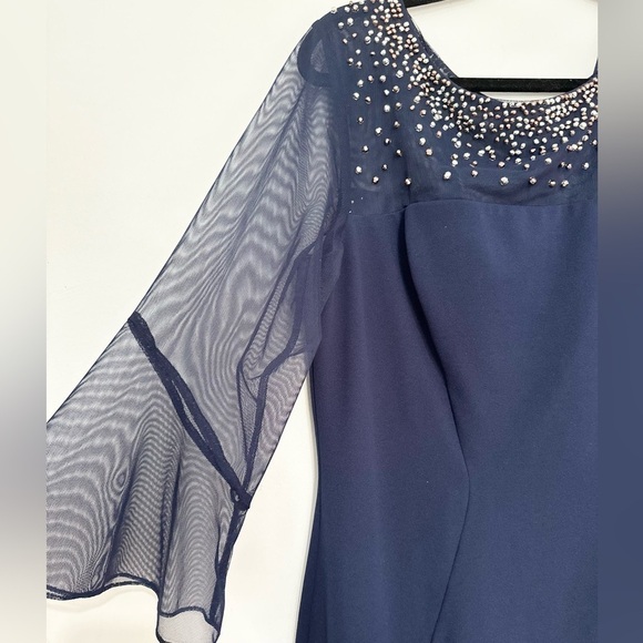 ALEX EVENINGS Stretch Crepe Beaded Illusion Round Neck 3/4 Bell Sleeve Dress - Picture 4 of 4